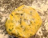 Foto del paso 3 de la receta: Sorrentinos gigantes verdes de panceta