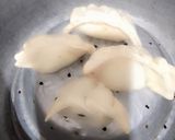 A picture of step 7 of Chicken Momos.