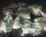 Foto del paso 2 de la receta: Pollo a las hierbas con fideo con salsa blanca