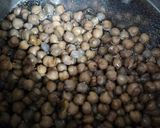 A picture of step 1 of Chickpea chaat.
