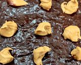 A picture of step 6 of Banana peanutbutter brownie.