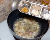 Foto langkah ke 2 dari resep Telur saus tiram.