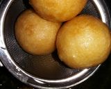 Foto langkah ke 2 dari resep Donat Ketan Korea.