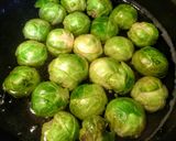 Foto del paso 2 de la receta: REPOLLITAS Con Champignones al Ajillo...!