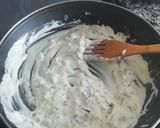 Foto del paso 3 de la receta Salmón al horno con salsa de nata y cebolla