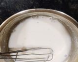 A picture of step 2 of Makhana Dahi Vada.