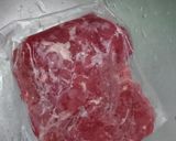 Hình bước làm 2 của món Đọt su su xào tỏi thịt bò