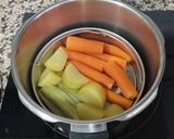 Foto del paso 2 de la receta: Crema de puerro y zanahoria en WMF