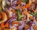 Foto del paso 1 de la receta Robellones al horno con  patatas y Agua de mar