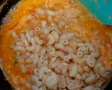 Foto langkah ke 3 dari resep Seblak Makaroni Putih Telur.