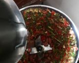 લાલ મરચાની ચટણી(Red chilli chatney recipe in Gujarati) રેસીપી સ્ટેપ2ફોટો