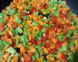 Foto del paso 2 de la receta Arroz con marisco y verduras