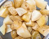 Foto langkah ke 3 dari resep Garlic Potato.