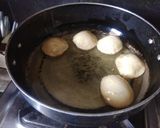 A picture of step 24 of Panipuri with corn potato masala.