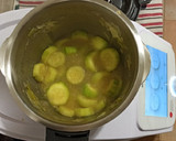 Foto del paso 4 de la receta: Crema de calabacín y queso feta (Monsieur Cuisine Connect)