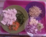 Foto langkah ke 1 dari resep Sayur bening Tahu+cambah kedelai.