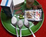A picture of step 1 of White gravy paneer mouli.