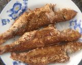 Hình bước làm 3 của món Canh mướp nấu chả cá thu Cá hường chiên muối xã 😋