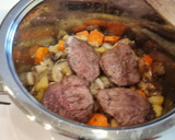 Foto del paso 6 de la receta: Carrilleras en salsa de champiñones y manzana