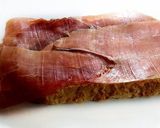Foto del paso 2 de la receta Tostadas con tumaca y jamón serrano