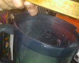 A picture of step 2 of Aru (peach) ka juice.