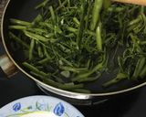 Hình bước làm 4 của món Rau muống xào tỏi
