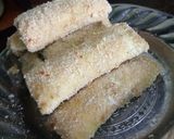 A picture of step 7 of Stuffed bread roll.
