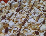 Foto del paso 5 de la receta: Pochoclos con chocolate
