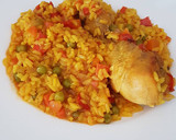 Foto del paso 11 de la receta: Arroz con verduras y muslos de pollo