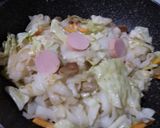 Foto langkah ke 4 dari resep Kwetiau Goreng Ebi (Bekal Sekolah).