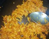 A picture of step 2 of Carrot kheer.