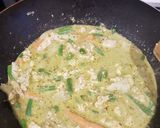 Foto langkah ke 5 dari resep 115. Creamy Pesto Pasta with Chicken & Veggies (Italy).