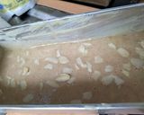 Foto langkah ke 4 dari resep Cinnamon Banana Bread.