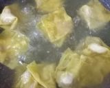 Hình bước làm 8 của món Hoành Thánh Tôm Thịt