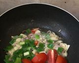 Foto langkah ke 2 dari resep 30.) Sayur kacang merah khas Sunda.