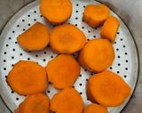 Foto langkah ke 1 dari resep Molen Ubi Orange.
