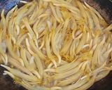 Foto langkah ke 2 dari resep Sambal Goreng Bunga Pisang.