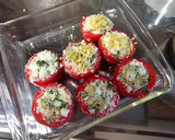 Foto del paso 4 de la receta: Tomates rellenos de queso y cebolla