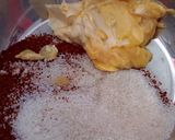 Foto langkah ke 2 dari resep Cookie Monster Chewy Chocochips Cookies.