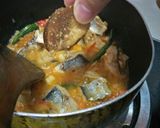 Foto langkah ke 6 dari resep Ikan Asin Asam Manis Banjar.