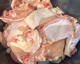 Foto langkah ke 2 dari resep Sup Ayam Kuah Angkak.