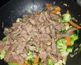 Foto del paso 14 de la receta: Filete de res y vegetales estilo chino