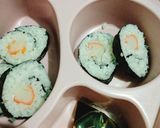 Foto langkah ke 4 dari resep Sushi Rumahan Simple.