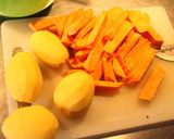 Foto del paso 8 de la receta Papas y batatas fritas con hamburguesas rellenas