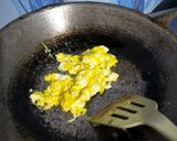 Foto langkah ke 1 dari resep Nasi Goreng Sosis Kornet.