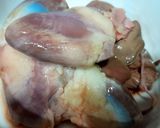 Hình bước làm 1 của món Bí xanh xào lòng vịt