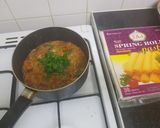 A picture of step 5 of Spring rolls.