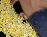 Foto langkah ke 2 dari resep Perkedel Jagung Padang.