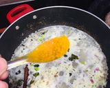 A picture of step 7 of Rava Upma.