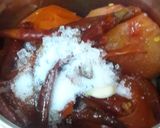 A picture of step 3 of Momos Schezwan Chutney.